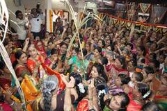 Pune News : शुभमंगल सावधान! श्रीकृष्ण-तुळशी विवाह सोहळा पारंपरीक पद्धतीने थाटात साजरा