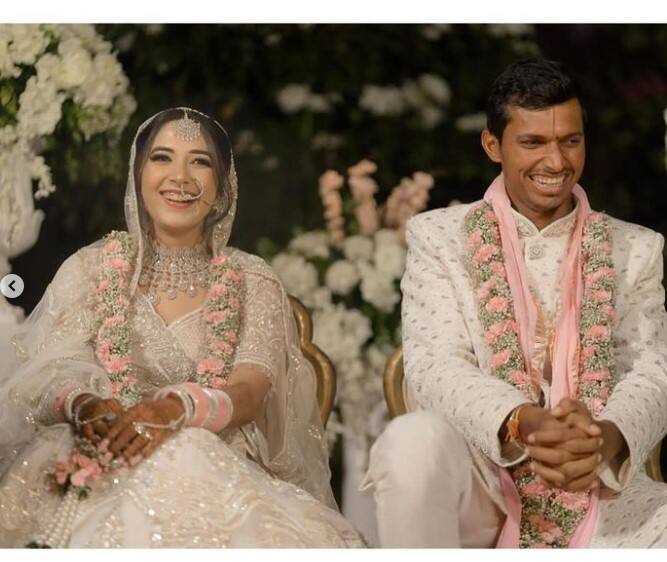 ਨਵਦੀਪ ਸੈਣੀ ਨੇ ਆਪਣੇ ਇੰਸਟਾਗ੍ਰਾਮ ਅਕਾਊਂਟ 'ਤੇ ਆਪਣੇ ਡ੍ਰੀਮ ਵੈਡਿੰਗ ਦੀਆਂ ਕੁਝ ਖੂਬਸੂਰਤ ਤਸਵੀਰਾਂ ਸ਼ੇਅਰ ਕੀਤੀਆਂ ਹਨ। ਜਿਸ 'ਚ ਉਨ੍ਹਾਂ ਨੇ ਫੈਨਜ਼ ਨੂੰ ਵਿਆਹ ਦੀ ਹਰ ਝਲਕ ਦਿਖਾਈ।