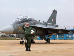 PM Modi Tejas: தேஜஸ் போர் விமானத்தில் பறந்த பிரதமர் மோடி - இணையத்தில் வைரலாகும் புகைப்படங்கள்