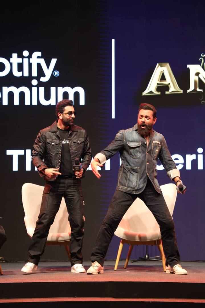 “Main sab event managers se aaj yeh keh raha hu please yeh gana mat bajwana. Koi slow gana bajwana,