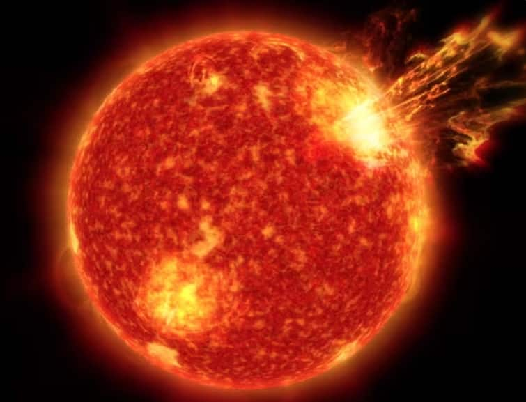 sun activity solar storm moving from sun to earth nasa warns what are the dangers Storm Warning: ਸੂਰਜ ਤੋਂ ਧਰਤੀ ਵੱਲ ਵਧ ਰਿਹਾ ਹੈ ਸੂਰਜੀ ਤੂਫਾਨ, ਨਾਸਾ ਨੇ ਦਿੱਤੀ ਚੇਤਾਵਨੀ, ਕੀ ਹਨ ਖ਼ਤਰੇ ?