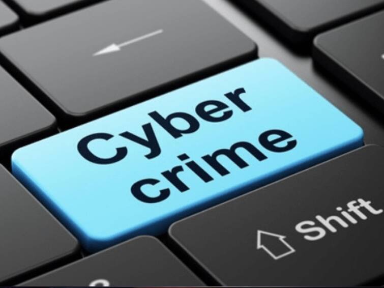 cyber crime helpline number how to file cyber crime complaint online Cyber Crime Complaint : सायबर भामट्यांकडून फसवणूक, घरबसल्या कशी कराल तक्रार; संपूर्ण स्टेप्स एका क्लिकवर...