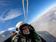 पीएम मोदी ने तेजस व‍िमान से भरी उड़ान, बोले- 'अद्भुत अनुभव, स्वदेशी क्षमताओं पर बढ़ा भरोसा' 