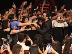 Animal Music Launch Event: 'એનિમલ'ની મ્યૂઝિક લૉન્ચ ઇવેન્ટમાં Ranbir Kapoor સાથે Bobby Deolએ ખુબ કરી મસ્તી, ગીત ગાયા-ડાન્સ કર્યો....