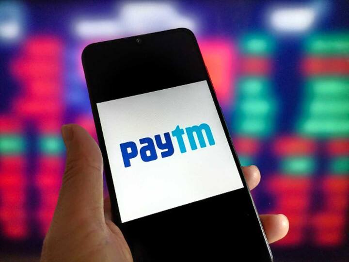 Berkshire Hathaway Sells 2.46% Share In Paytm For Rs 1,371 Crore At A Loss Of 31% Per Piece Berkshire Hathaway Sells 2.46% Share In Paytm For Rs 1,371 Crore At A Loss Of 31% Per Piece