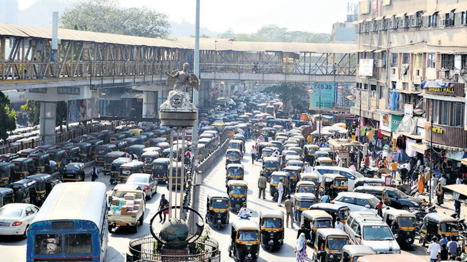 कल्याण स्टेशन परिसरातील उड्डाणपुलाचं काम सुरू,  25 नोव्हेंबर ते 5 डिसेंबरपर्यंत वाहतुकीत होणार 'असा' मोठा बदल