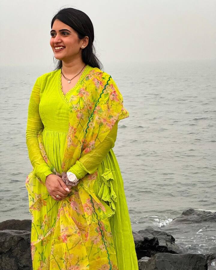 స్రవంతి చొక్కారపు అందమైన ఫోటోలు (Image credit: Sravanthi Chokarapu/Instagram)