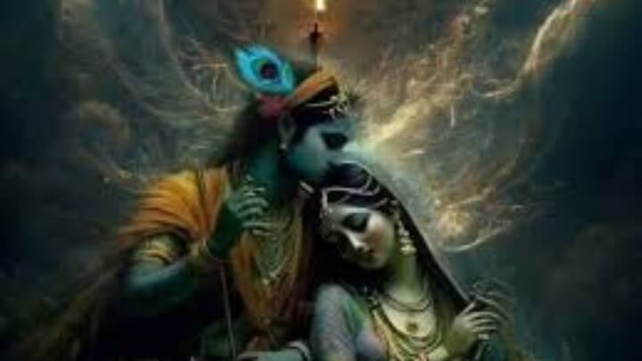 লোক বিশ্বাস অনুসারে, এই পূর্ণিমায় উপবাস করা খুবই শুভ। এদিন উপবাস করলে শত অশ্বমেধ যজ্ঞের সমান ফল পাওয়া যায়। এই দিনে সূর্যোদয়ের আগে স্নান খুবই পুণ্যের। ব্রহ্ম মুহূর্তে স্নান করলে জন্ম জন্মান্তর সেই পুণ্যের ফল মেলে।