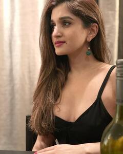 Nidhi Shah Photos: અનુપમા ફેમ નિધિ શાહની ગ્લેમરસ તસવીરો વાયરલ