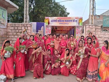 In Pics: राजस्थान में मतदान को लेकर लोगों में दिखा उत्साह, आप भी देखें लोकतंत्र के महापर्व की तस्वीरें