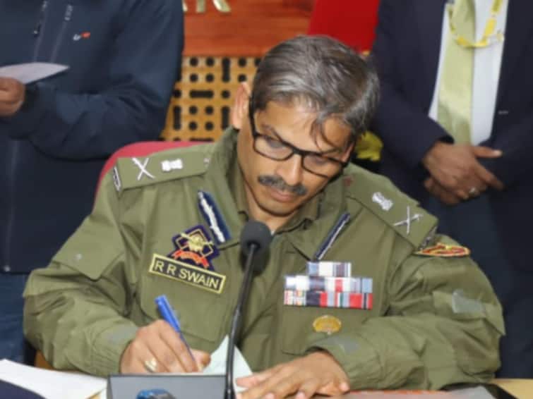 Jammu And Kashmir DGP R R Swain Says Security Situation Not Alarming Terror Attacks By Pakistan Are Pin-Pricks J&K's Security Situation Not Alarming, Terror Attacks By Pakistan Are 'Pin-Pricks', Top Cop Says