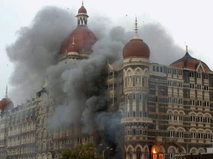 Mumbai Terror Attack date was changed 3 times why Five conspirators 26 11 away from noose ABPP 3 बार बदली थी मुंबई पर हमले की तारीख, 26/11 के ये 5 साजिशकर्ता क्यों हैं फांसी के फंदे से दूर?