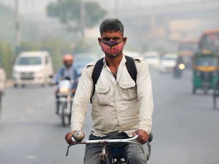 Delhi Air Quality Index Today Anand Vihar Bawana Jahangirpuri Alipur Ka AQI Delhi Air Quality Index: दिल्ली की आबोहवा फिर हुई गंभीर, आनंदविहार समेत इन इलाकों में AQI पहुंचा 400 पार