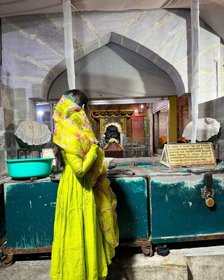 స్రవంతి చొక్కారపు అందమైన ఫోటోలు (Image credit: Sravanthi Chokarapu/Instagram)