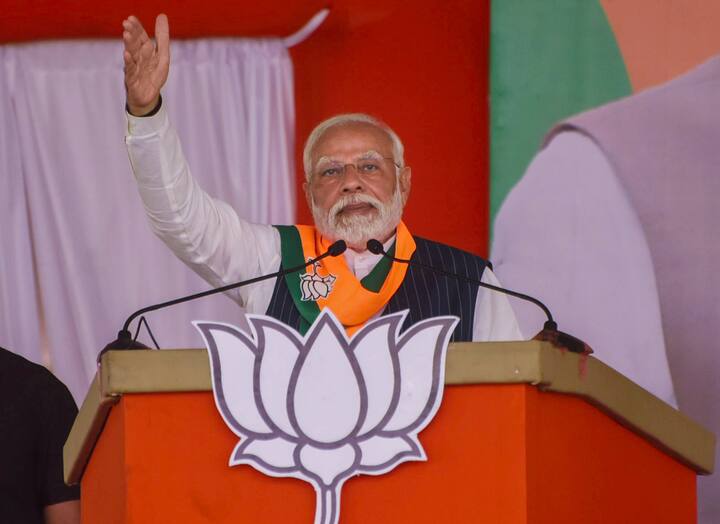 भारतात पेटंट अर्ज वाढले असल्याचंही मोदी म्हणाले. बुद्धिमत्ता, कल्पना आणि नाविन्य ही आज भारतीय तरुणांची ओळख बनली आहे. 2022 मध्ये भारतातील पेटंट अर्जांमध्ये 31 टक्क्यांहून अधिक वाढ झाली आहे, त्याबद्दल मोदींनी तरुणांचं अभिनंदन केलं आहे.