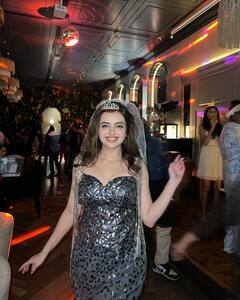 Shrenu Parikh Bachelorette Party: सुरभि चंदना से लेकर मानसी श्रीवास्तव तक, श्रेनू पारेख की बैचलर पार्टी में स्टार्स ने खूब जमाया रंग