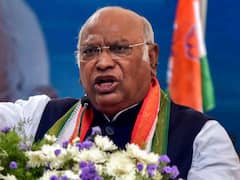 मल्ल्किार्जुन खरगे के भाषण के दौरान रैली में मचा शोर, अमित मालवीय ने बताया 'रबर स्टांप पार्टी अध्यक्ष'