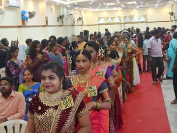 திருச்சியில் சிறப்பாக நடந்த ஒப்பனை கலைஞர்களுக்கான மாபெரும் அலங்காரப் போட்டி