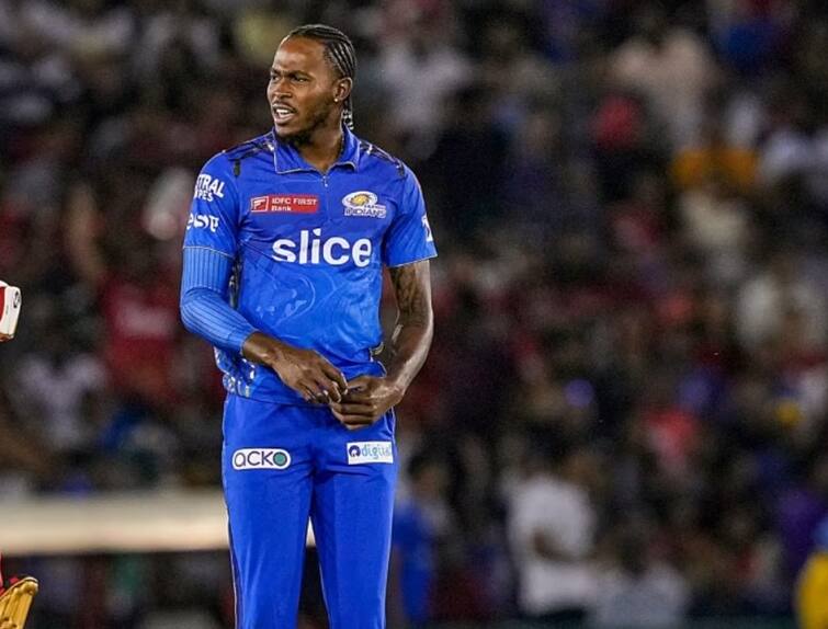 ipl 2024 mumbai indians retain and  release players list jofra archer out from mi  IPL 2024: મુંબઈ ઈન્ડિયન્સે જોફ્રા આર્ચર સહિત 7 ખેલાડીઓને બહાર કર્યા, જુઓ MIના ખેલાડીઓની લિસ્ટ 