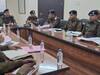 Chhattisgarh News: दुर्ग रेंज आईजी ने एसपी सहित अन्य अधिकारियों के साथ की बैठक, क्राइम कंट्रोल करने के दिए निर्देश