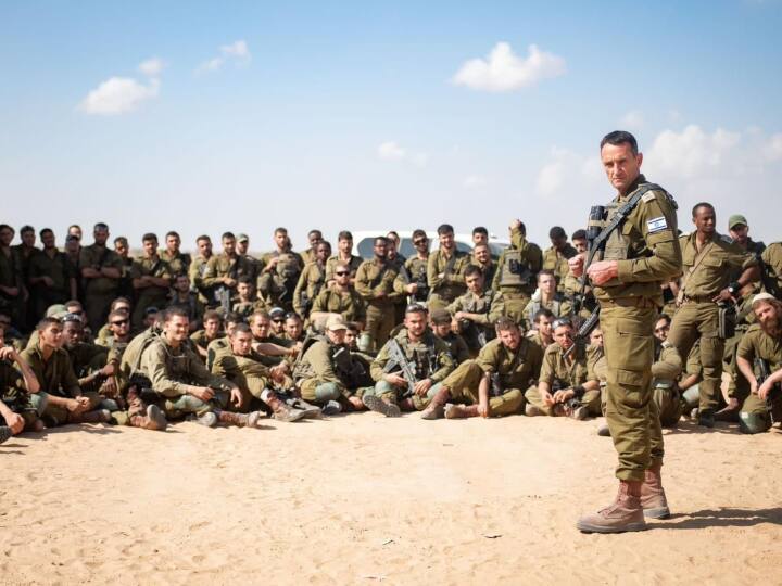 Israel Hamas War: ઇઝરાયલે આકસ્મિક રીતે પોતા જ ત્રણ બંધકોને મારી નાખ્યા, સેનાએ કહ્યું - દુ:ખદ ઘટના માટે જવાબદાર Israel Hamas War: IDF accidentally killed three Israeli hostages, army said - responsible for the tragic incident Israel Hamas War: ઇઝરાયલે આકસ્મિક રીતે પોતા જ ત્રણ બંધકોને મારી નાખ્યા, સેનાએ કહ્યું - દુ:ખદ ઘટના માટે જવાબદાર