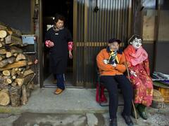 Japan Nagoro Village: पुतलों की दुनिया, ऐसा गांव जहां इंसान बन जाते हैं गुड़िया, वजह जानकर उड़ जाएंगे होश