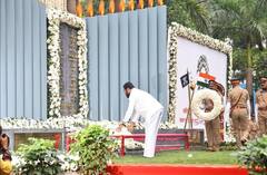 Mumbai Attack: 26/11 हल्ल्याला 15 वर्ष पूर्ण, तर राज्यपालांसह मुख्यमंत्री आणि उपमुख्यमंत्र्यांकडून शहीदांना अभिवादन