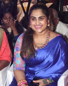 Vanitha Vijayakumar : வனிதா விஜயகுமாரை தாக்கிய ப்ரதீப் ஆண்டனியின் ஆதரவாளர்..வனிதா பரபரப்பு புகார்..!