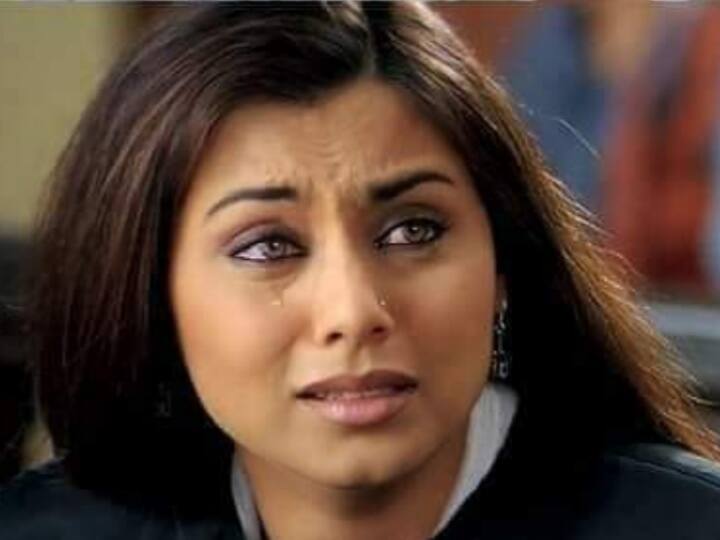 Rani Mukerji Kissa: आज हम आपको बॉलीवुड की बेहतरीन एक्ट्रेस रानी मुखर्जी का एक दिलचस्प किस्सा बताने जा रहे हैं. जब फिल्म ‘वीर जारा’ में उन्हें शाहरुख खान की वजह से खूब डांट सुननी पड़ी थी.