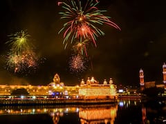 Golden Temple, Varanasi Glow In Light For Guru Nanak Jayanti And Dev Deepavali. IN PICS