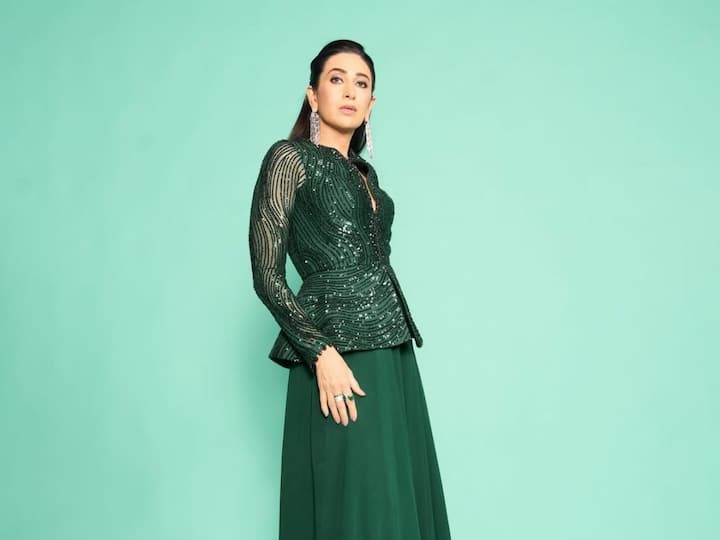 Karisma Kapoor posted photos of herself wearing an emerald green ethnic outfit.