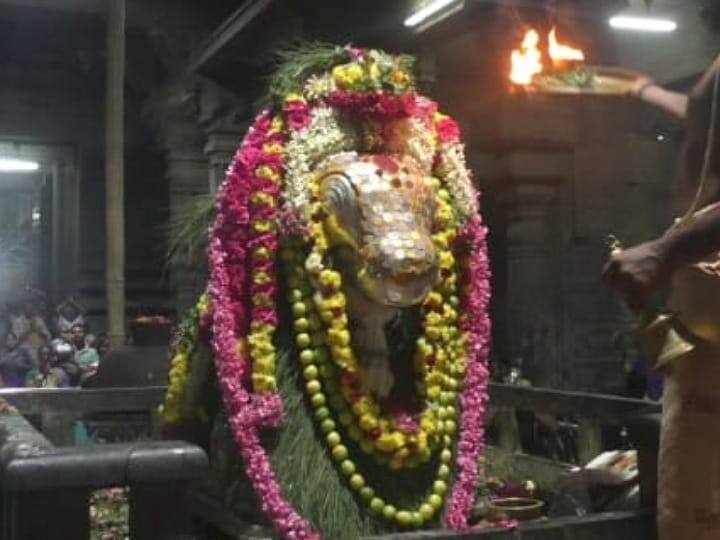 Karthigai Maha Pradosham Festival at Karur Kalyana Pasupadeeswarar Temple TNN கரூர் கல்யாண பசுபதீஸ்வரர் ஆலய கார்த்திகை மாத பிரதோஷ விழா