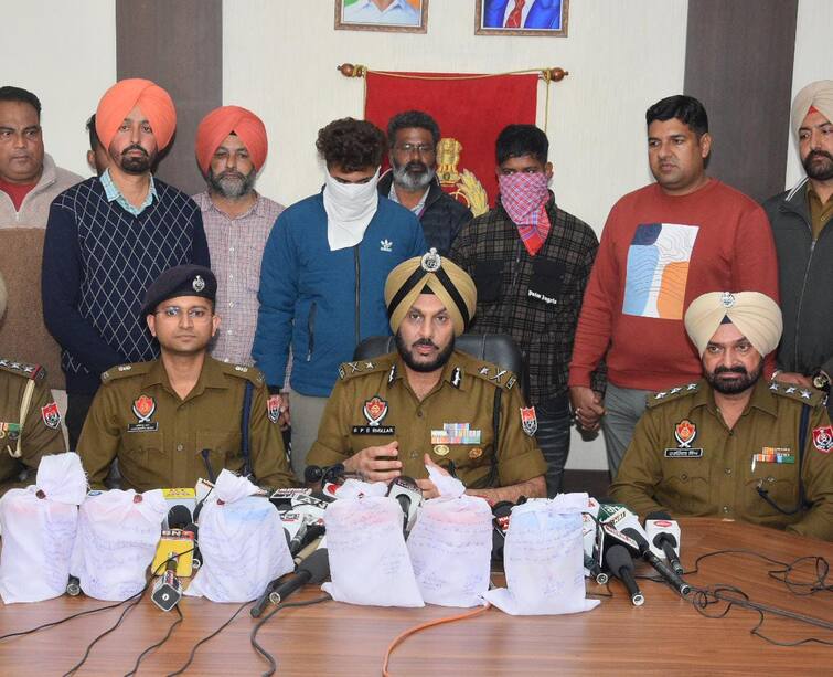 Bust Drug Smuggling Racket Being Operated By Usa-based Jasmit Lucky; Two Held With 6-kg Heroin Drug Smuggling:  ਅਮਰੀਕਾ ਅਧਾਰਿਤ ਜਸਮੀਤ ਲੱਕੀ ਵੱਲੋਂ ਚਲਾਏ ਜਾ ਰਹੇ ਨਸ਼ਾ ਤਸਕਰੀ ਰੈਕੇਟ ਦਾ ਪਰਦਾਫਾਸ਼; 6 ਕਿਲੋ ਹੈਰੋਇਨ ਸਮੇਤ ਦੋ ਵਿਅਕਤੀ ਗ੍ਰਿਫ਼ਤਾਰ