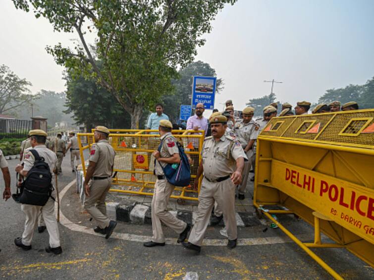 2 Shooters Linked To Khalistani Terrorist Arsh Dalla Arrested By Delhi Police 2 Shooters From Khalistani Terrorist Arsh Dalla's Gang Arrested By Delhi Police