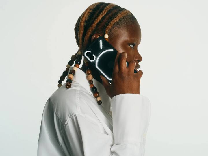 Nothing Phone (1) (Price: Rs 29,999 onwards) | Nothing Phone (1) stands out with its unique transparent back featuring LEDs for notifications, offering a distinct experience in this segment. Boasting a Qualcomm Snapdragon 778G+ chip, 6.55-inch FHD+ AMOLED display, and dual 50-megapixel cameras, it caters to those seeking a high-performing and visually appealing device, albeit with some unconventional features like wireless charging and a distinctive design.