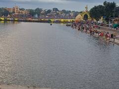 Kartik Purnima 2023: देश भर में आज मनाई जा रही कार्तिक पूर्णिमा, उज्जैन में श्रद्धालुओं ने शिप्रा नदी में किया स्नान