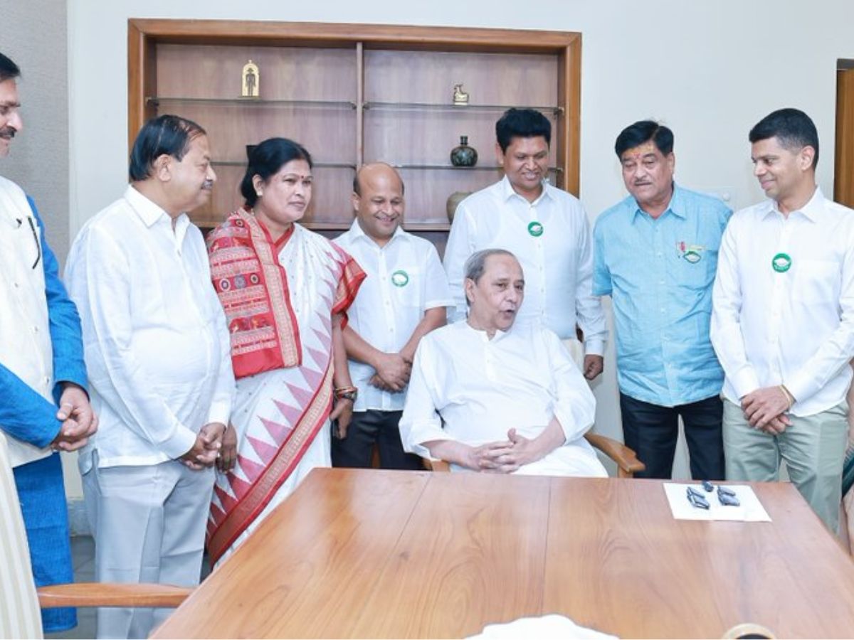 Close Aide Of Odisha CM Naveen Patnaik And Ex-IAS Officer VK Pandian ...