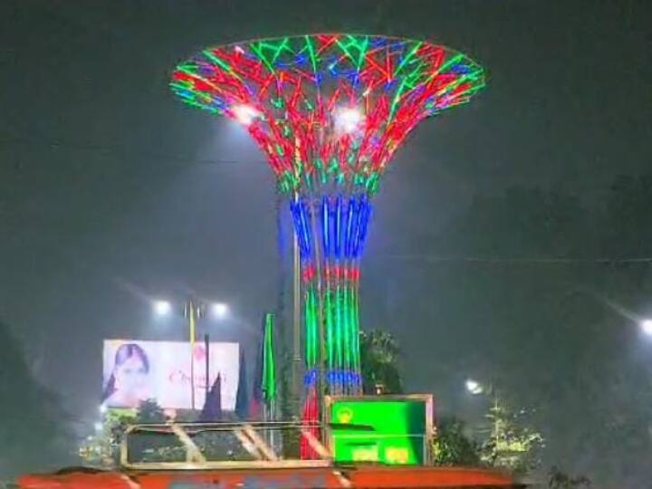 बनारस के घाट पर लेजर लाइट शो, ग्रीन क्रैकर शो के साथ-साथ शानदार आतिशबाजी की भी तैयारी की गई है.