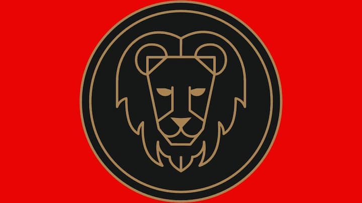 সিংহ রাশি (Leo Horoscope)  আজ ভাল কাটার সম্ভাবনা। গাড়ি চালানোর সময় সাবধানতা অবলম্বন করুন। বাইক ইত্যাদিতে সঙ্গে কেউ গেলে তাঁকেও সাবধানে থাকতে হবে। চোট-আঘাত এড়িয়ে চলুন।  নতুন বাড়ি কেনার যোগ রয়েছে। আজ সময় অনুকূলে তাই পরিকল্পনা সফল হওয়ার সম্ভাবনা। ব্যবসায় লাভ হওয়ার সম্ভাবনা। সহযোগীর পূর্ণ সহযোগিতা পাবেন ব্যবসায়িক উন্নতিতে। পরিবারের সঙ্গে কোথাও বেড়াতে যেতে পারেন। পড়ুয়াদের জন্য দিনটি শুভ। পেশাদার কোর্সেও সফলতার সম্ভাবনা। উচ্চ-শিক্ষার জন্য প্রবাসে যেতে হতে পারে। স্বাস্থ্যের দিকে নজর দিন। সর্দি, কাশি এবং ফুসফুস সংক্রান্ত সমস্যায় পড়তে পারেন। চিকিৎসকের সঙ্গে পরামর্শ করুন।