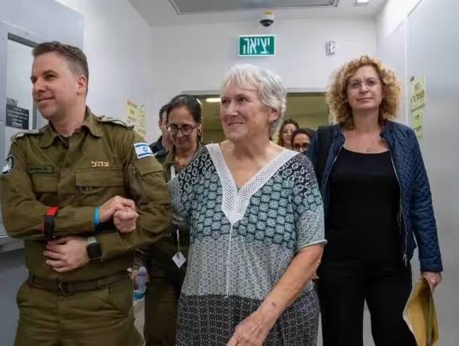 Israel Hamas War:  Third group of hostages released by Hamas handed over to Red Cross, says Israel Israel Hamas War: હમાસે વધુ બંધકોને કર્યા મુક્ત,  14 ઇઝરાયલના અને ત્રણ વિદેશી નાગરિકોને છોડ્યા