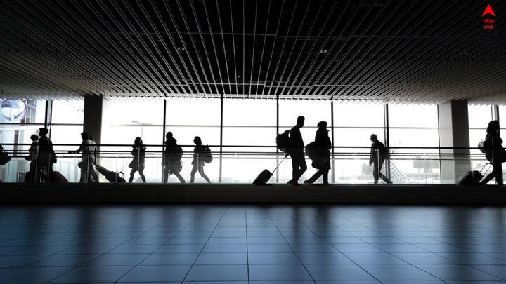 কিছু পরিস্থিতিতে, এই দেশগুলির লোকেরা বৈধ পাসপোর্ট থাকলেই ভারতে প্রবেশ করতে পারে।