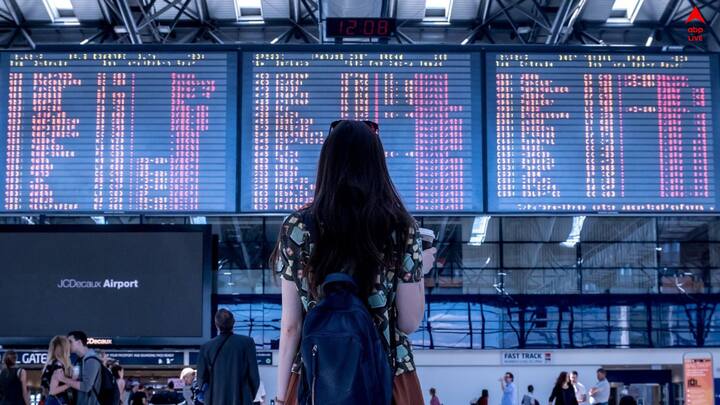 তবে যেকোনও দেশে যেতে গেলেই ভিসা ও পাসপোর্ট গুরুত্বপূর্ণ বিষয়।