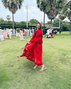 Sonakshi Sinha Shows Off Her Dancing Mood In A Red Ethnic Outfit
