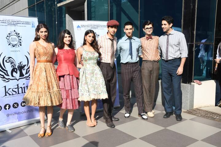 Suhana Khan, Khushi Kapoor, Agastya Nanda, Vedang Raina, Mihir Ahuja, Yuvraj Menda, and Dot were spotted posing together.