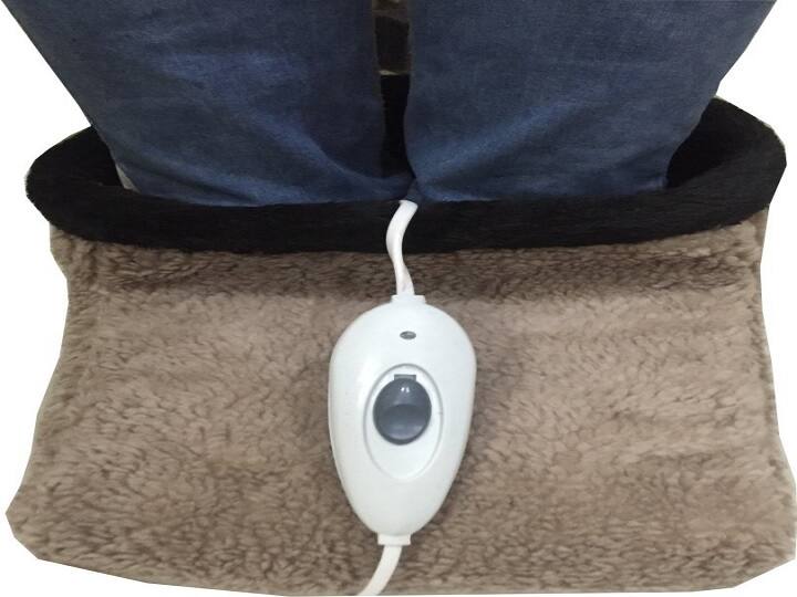 Electric gadgets : सर्दी ने दस्तक देना शुरू कर दिया है, दीपावली के बाद से तापमान में लगातार गिरावट देखने को मिली है, आने वाले दिनों में सर्दी ओर बढ़ने वाली है. ऐसे में हम आपके लिए सर्दी में यूज होने वाले गैजेट्स की जानकारी लाए हैं.