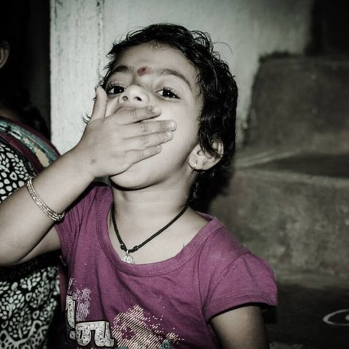 সন্তানের সুস্বাস্থ্যের জন্য ফোলাটজাতীয় খাবার খেতে বলা হয় অন্তঃসত্ত্বাদের। চিনাবাদামে রয়েছে ফোলাট।