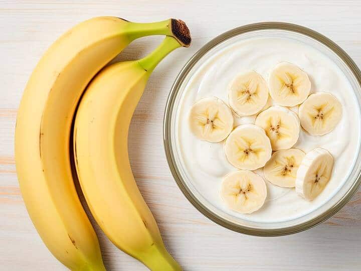Health Tips: इन लोगों को केला और दूध साथ में नहीं खाना चाहिए, जानिए क्यों