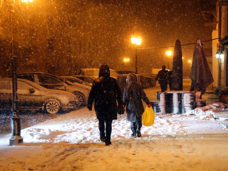 Ukraine Snowstorm Kills Atleast 8 Moldova Millions Left Without Power In Russia Snowstorm In Ukraine, Moldova Kills At Least 8. Many Left Without Power