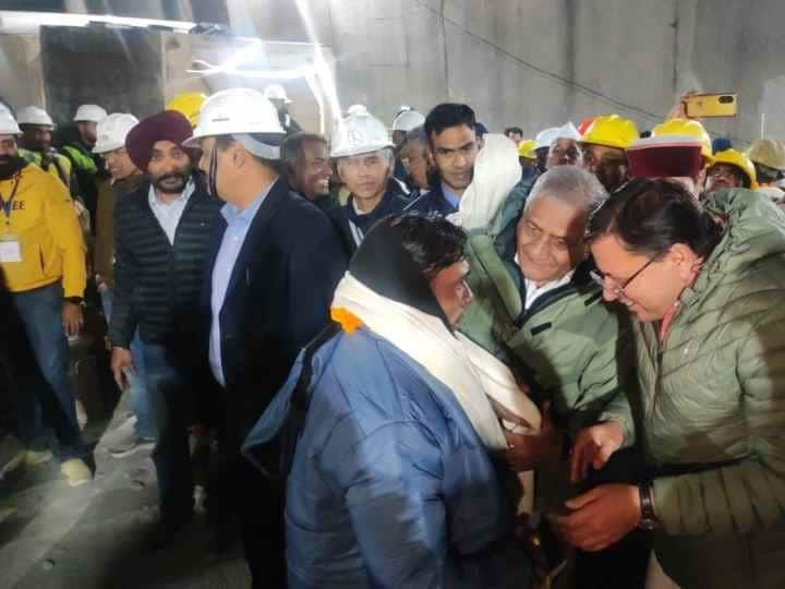 Uttarkashi  Rescue Operation Successful Rat miner recalls meeting workers in Uttarakhand tunnel Uttarkashi Tunnel Rescue: 'हमें जो सम्मान दिया...' रैट माइनर ने याद किया मजदूरों को बाहर निकालने वाला पल