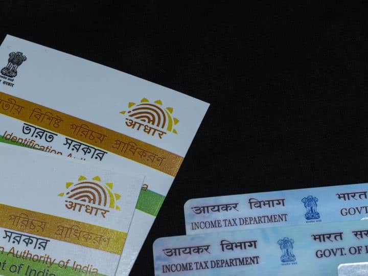 आज के समय में आधार कार्ड बहुत जरूरी डॉक्यूमेंट हो चुका है. इससे बहुत सारे सरकारी काम में सुविधा होती है. इसलिए आधार कार्ड को अपडेट करना जरूरी होता है.